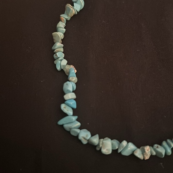 Turquoise necklace with silver clasp - Picture 2 of 2